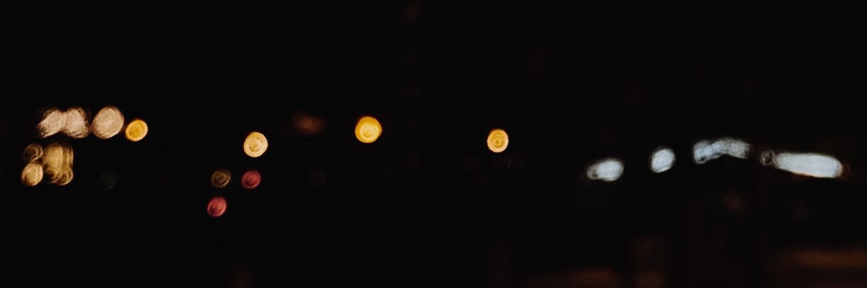 rosesandmoons's profile banner image