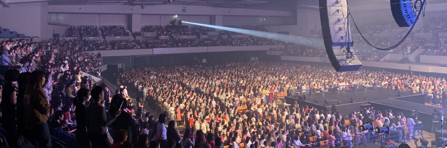 youngfeel's profile banner image