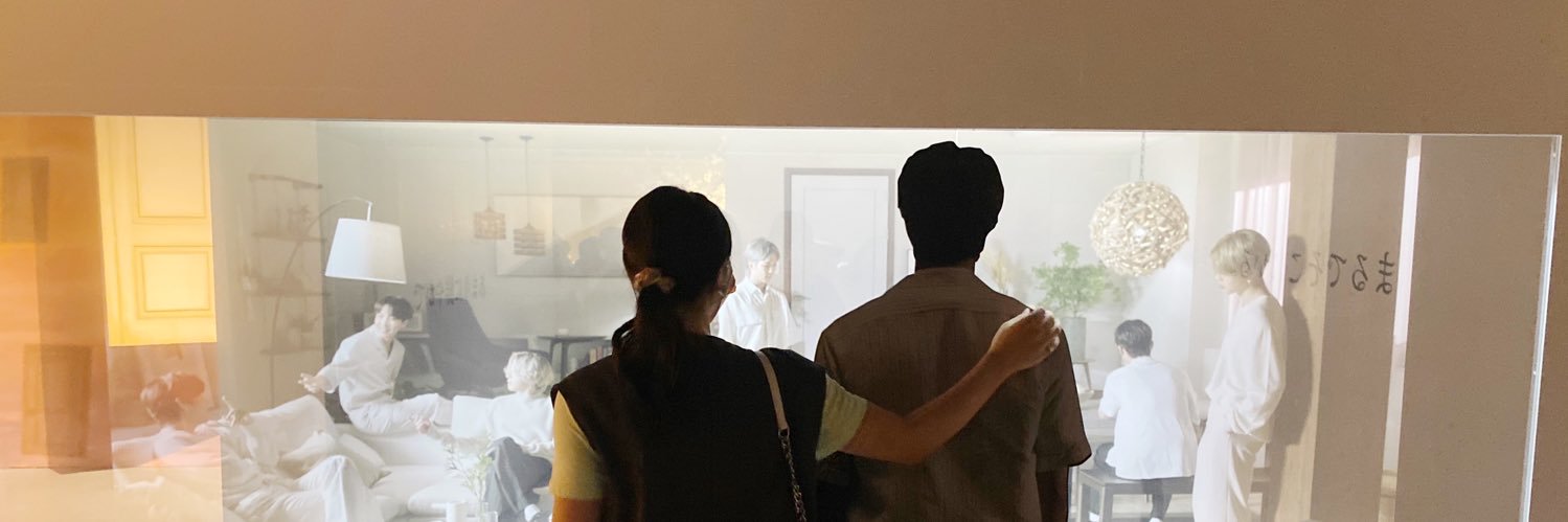 2woomii's profile banner image