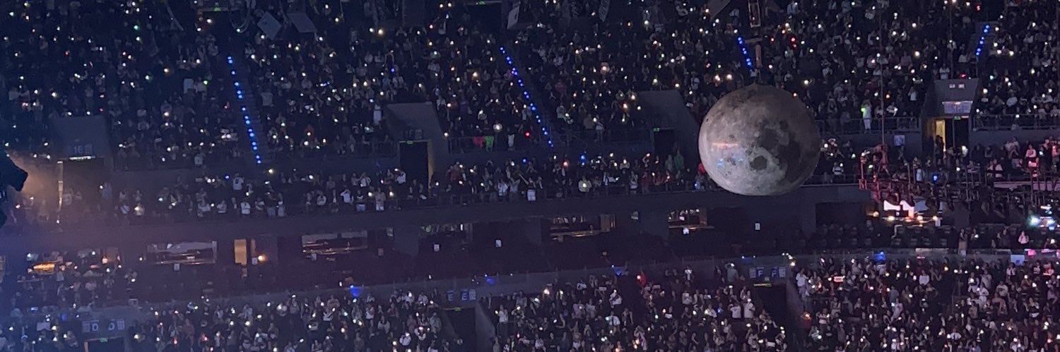 moonbohwa's profile banner image