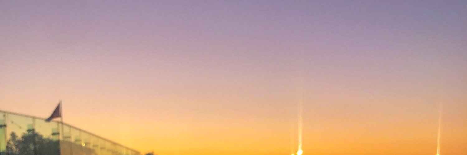 iremsezer_'s profile banner image