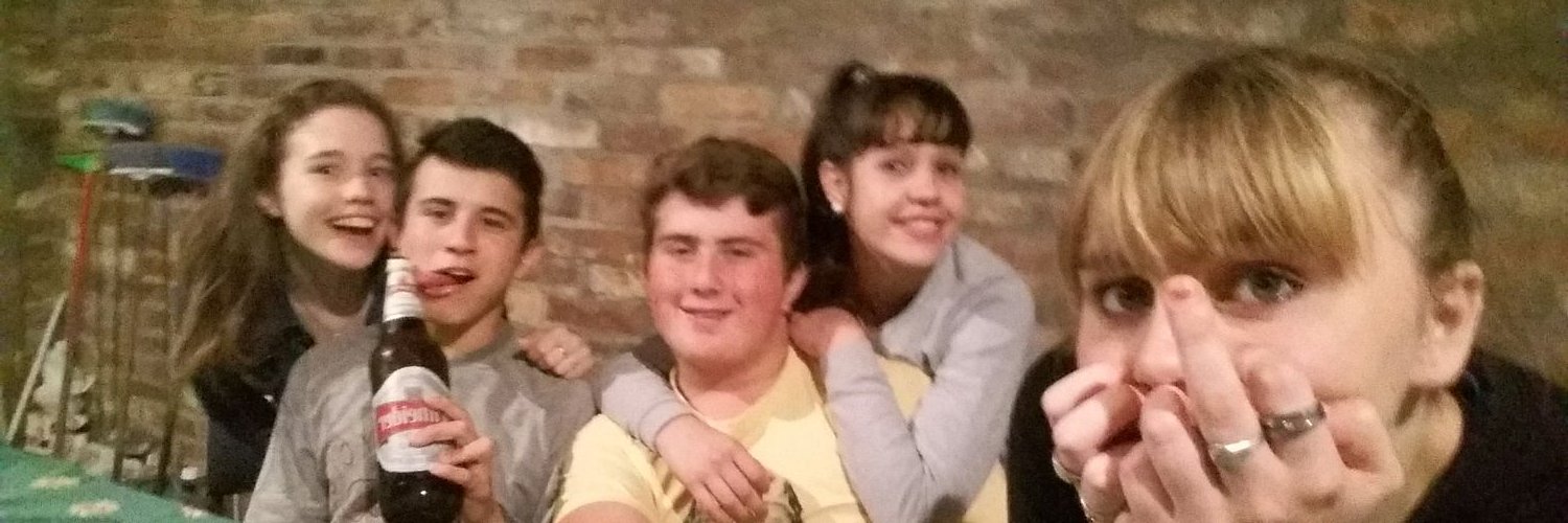 chachee_alvaro's profile banner image