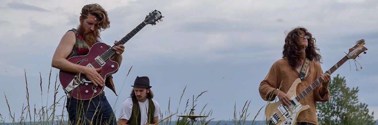 GrassGrowsBack's profile banner image