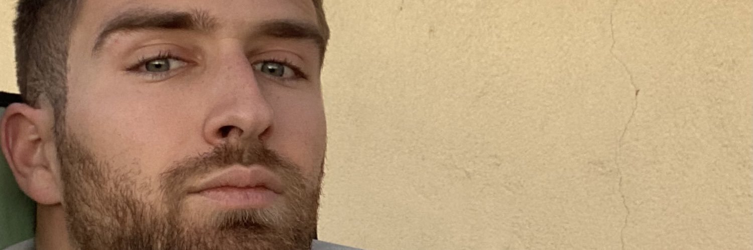 santipevi's profile banner image