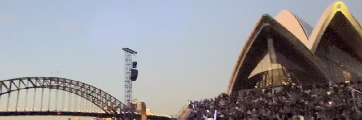 leninsue's profile banner image