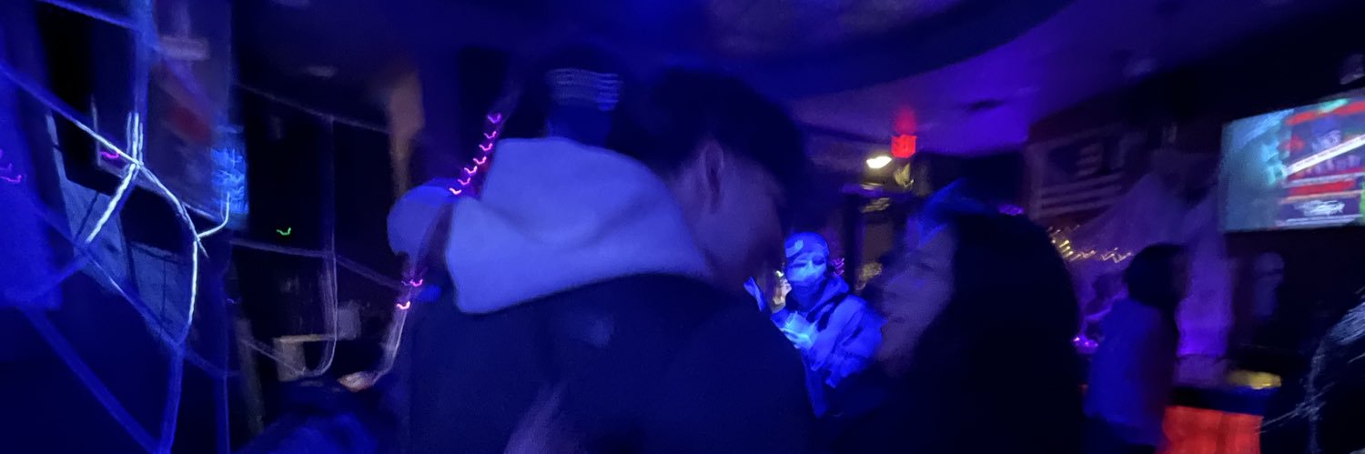 8problemz's profile banner image