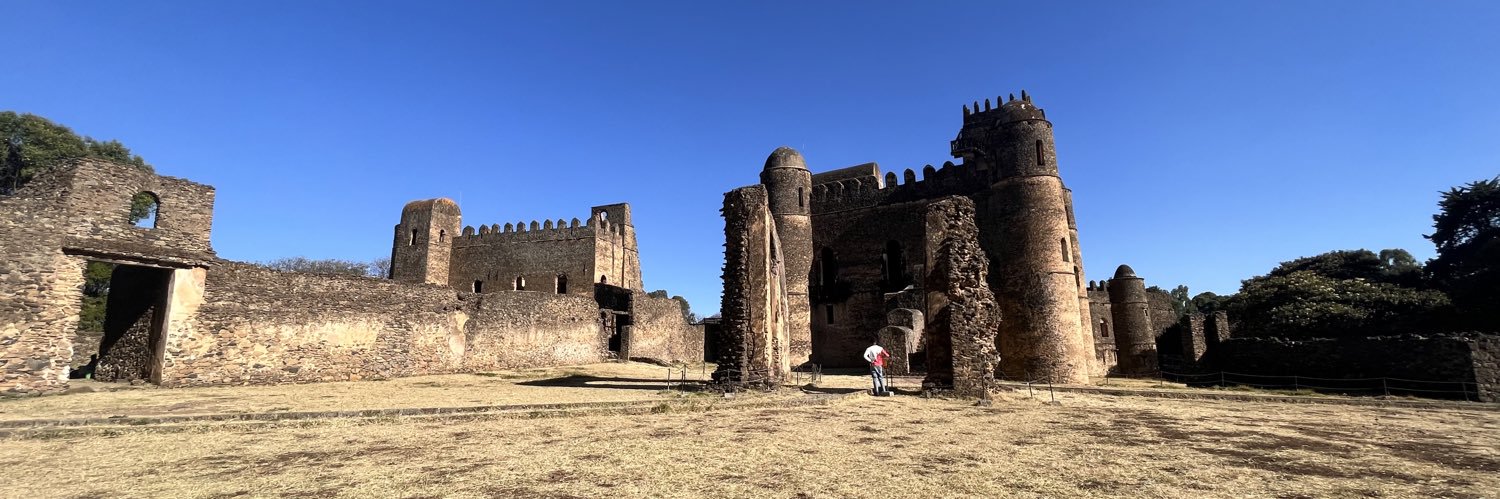 ᗰIᘔᗩᑎᑌ ᗰ. ⚖️ banner