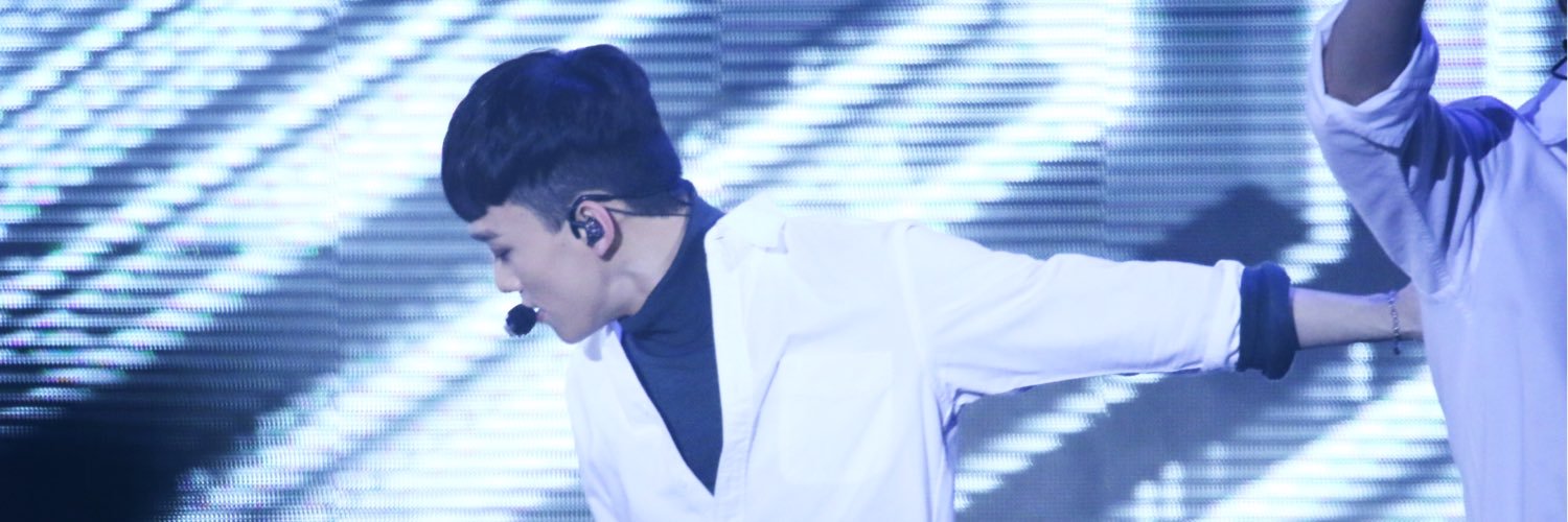 PANTING_CHEN's profile banner image