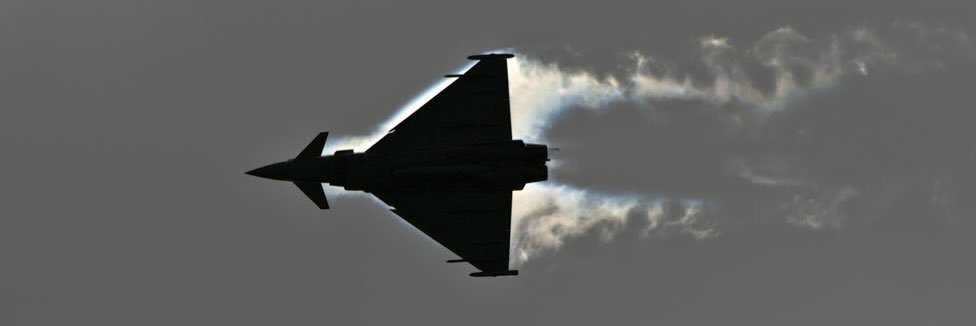 L_khalid8's profile banner image