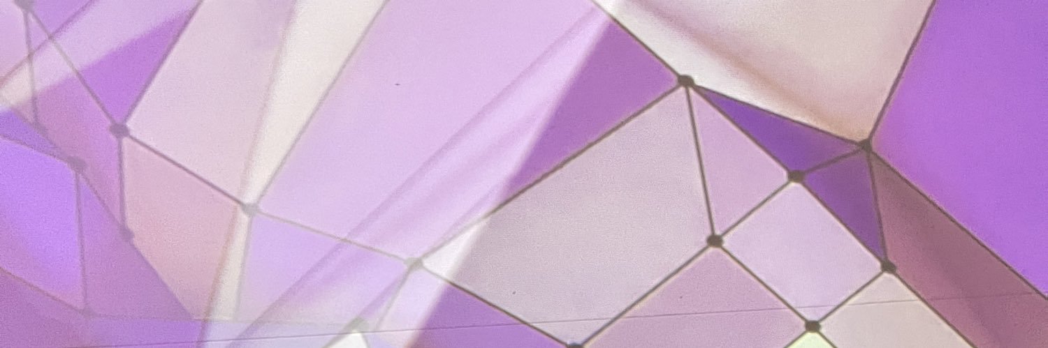 em_williamsonn's profile banner image