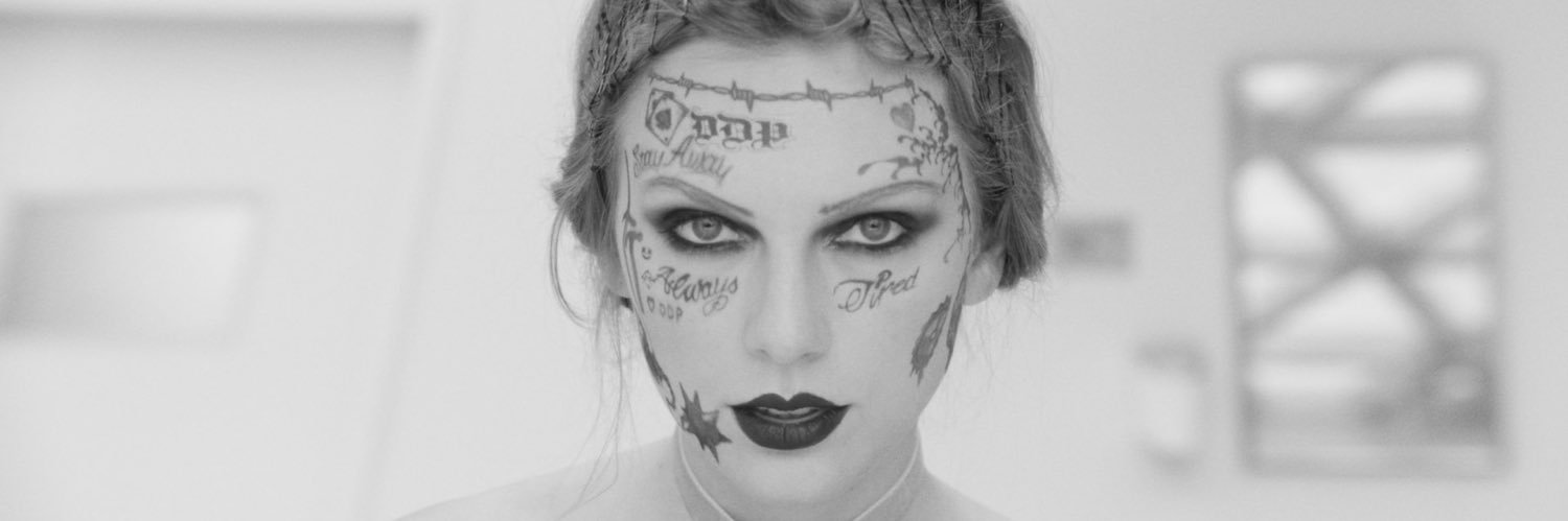NinaThunder en Twitch banner
