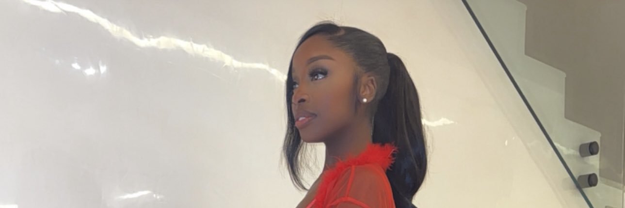 tameramelrose's profile banner image