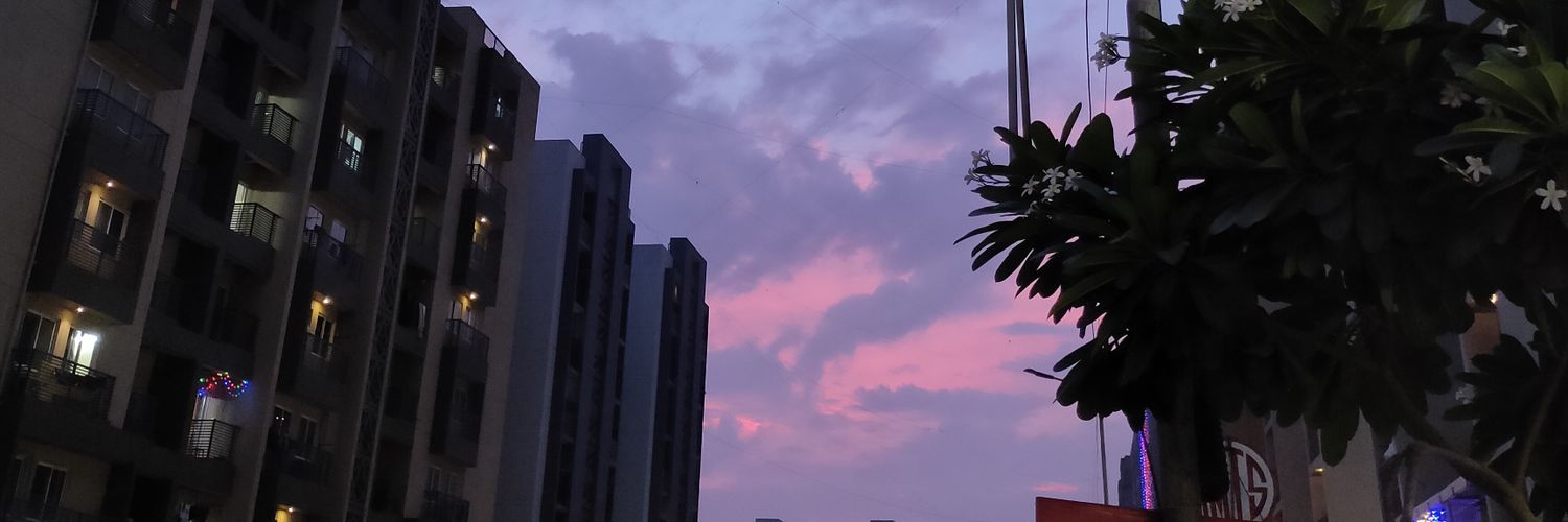 shhilpi's profile banner image
