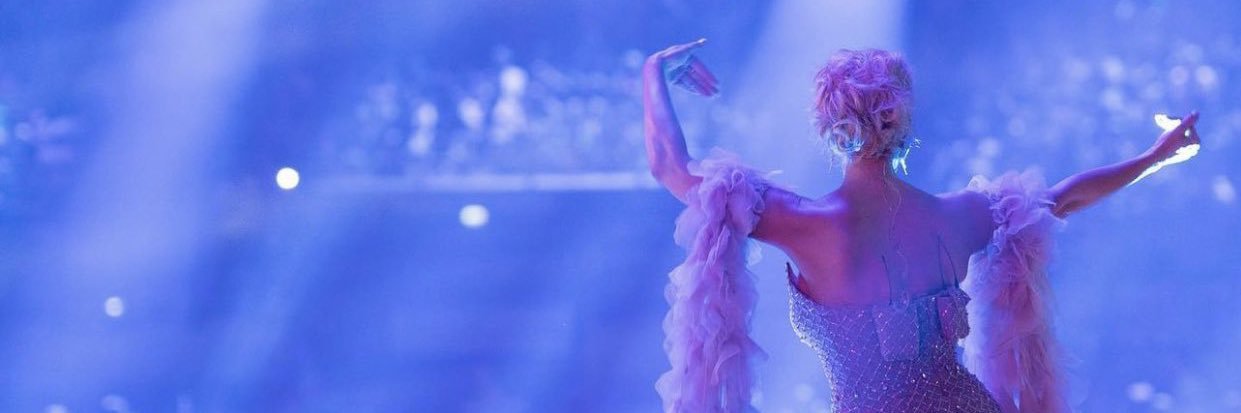 alohanicole13's profile banner image