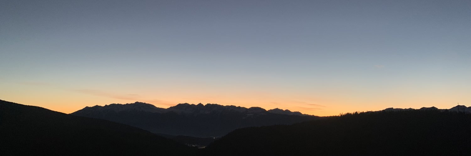 dirloprima's profile banner image