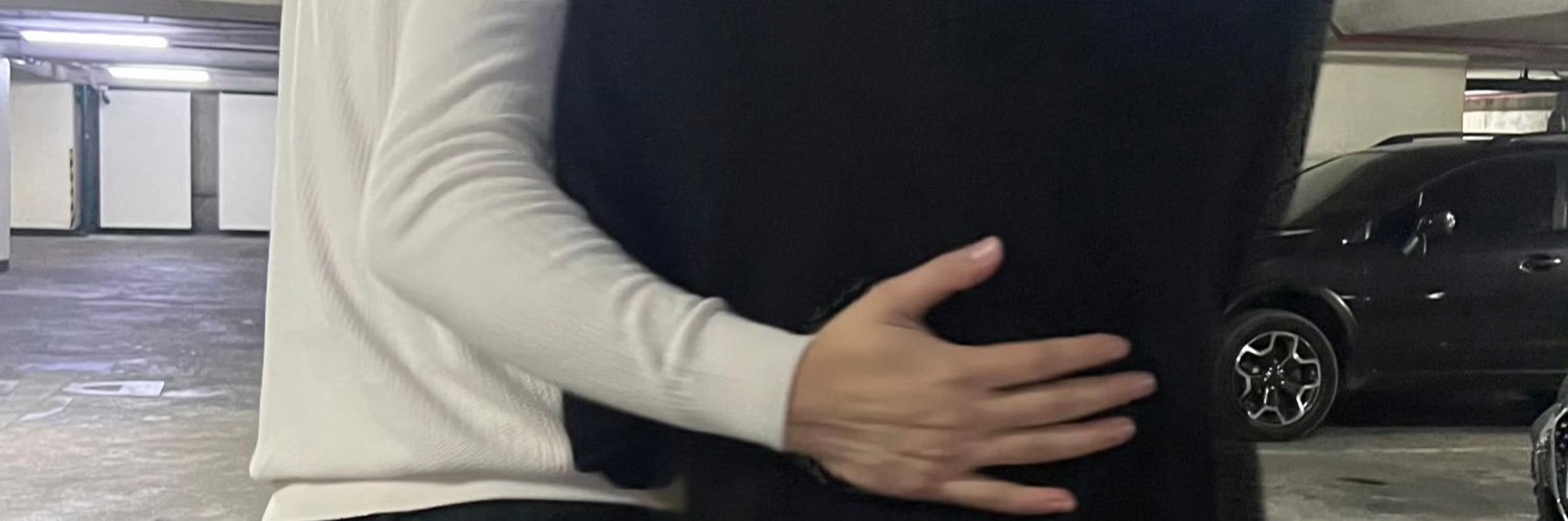 kkkarisaa's profile banner image