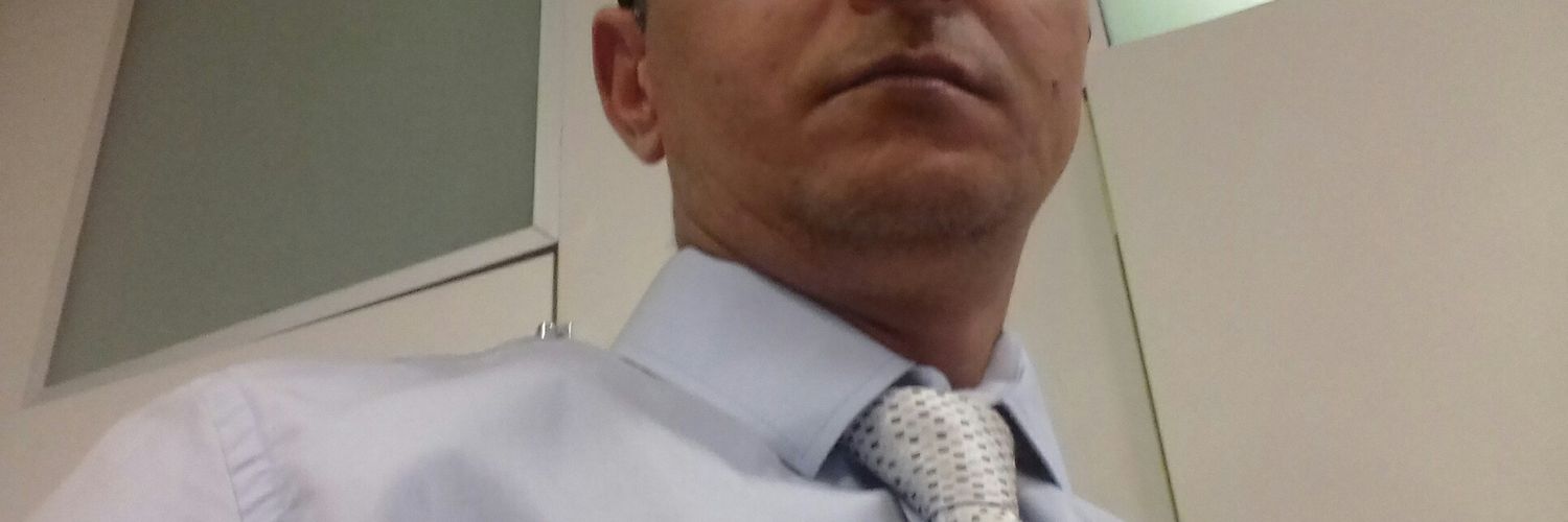 analuzapt's profile banner image