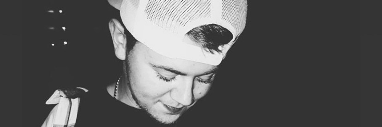 dbutlah12's profile banner image