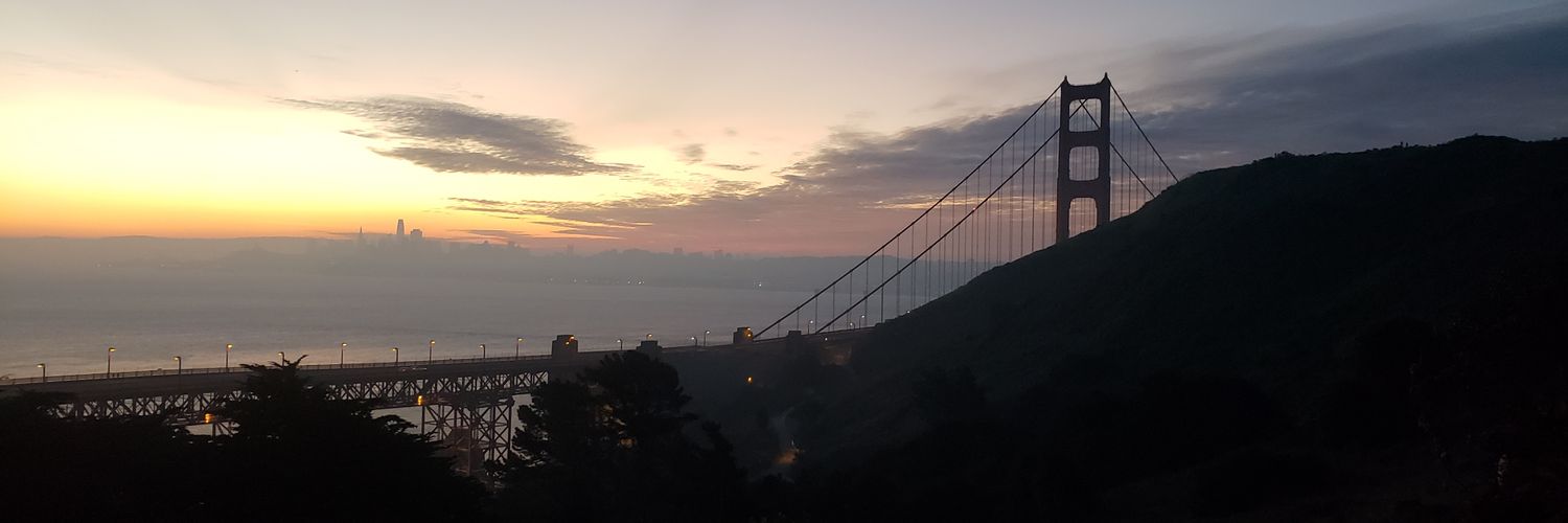 cmariemtz's profile banner image