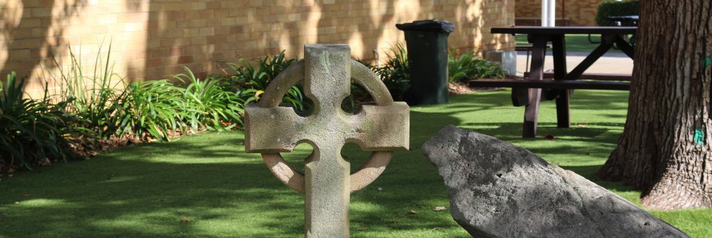 Holy Cross College banner