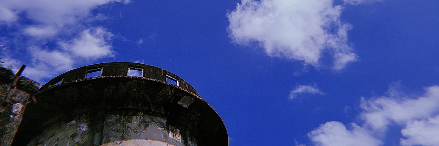 RAVENANDLAN's profile banner image