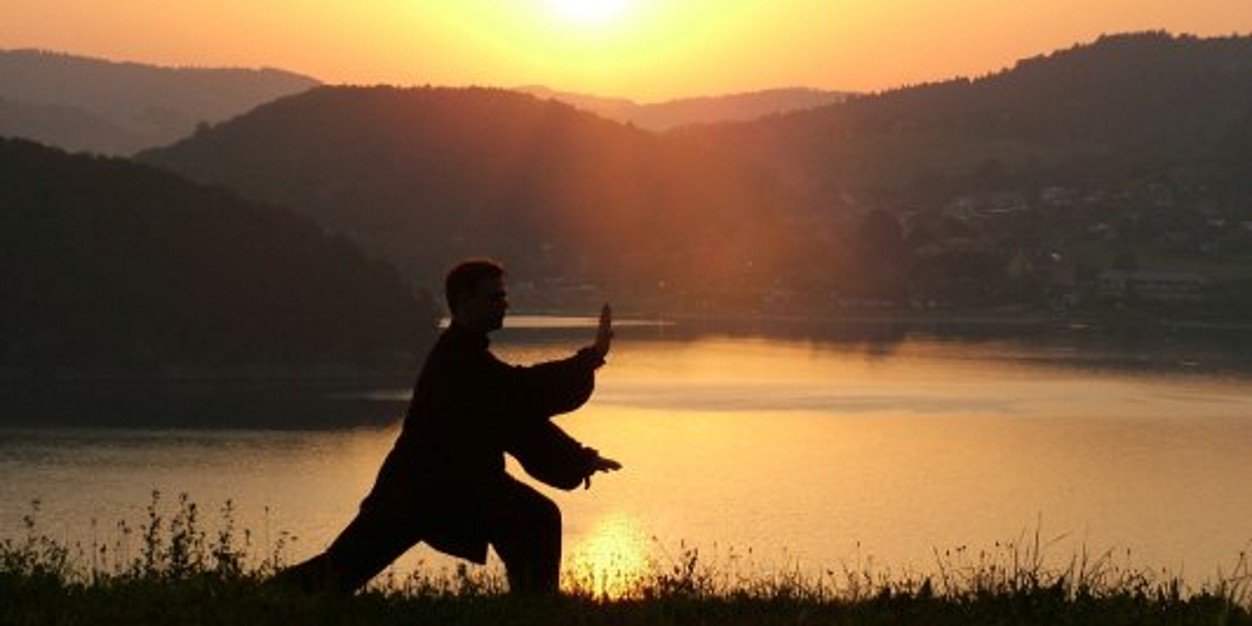 chris holloway banner