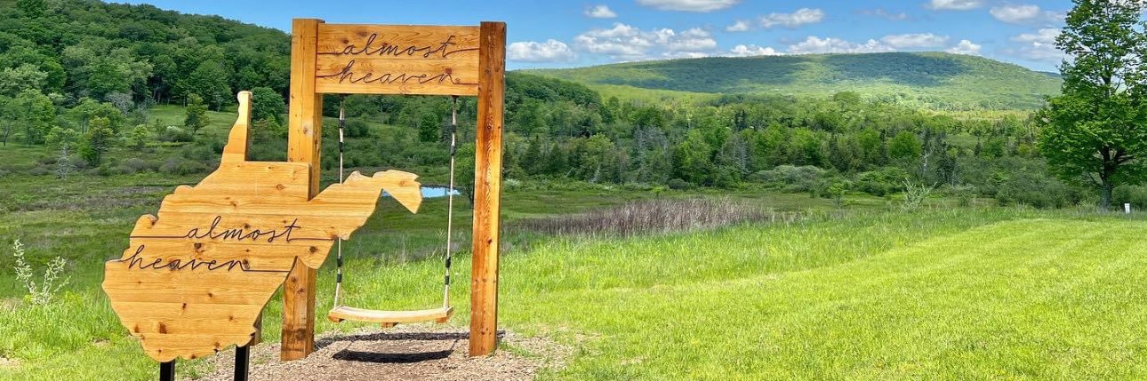 JenniHanson23's profile banner image