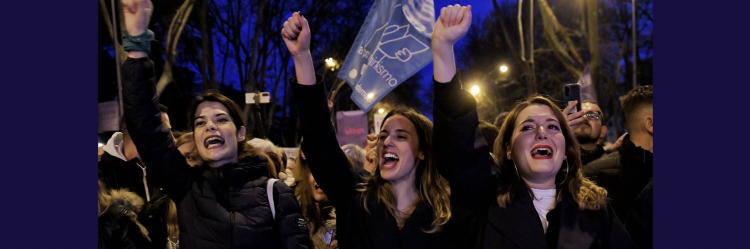Cleo 💜 #NI UNA MENOS # 💪💜 🔻🏳️‍🌈's banner