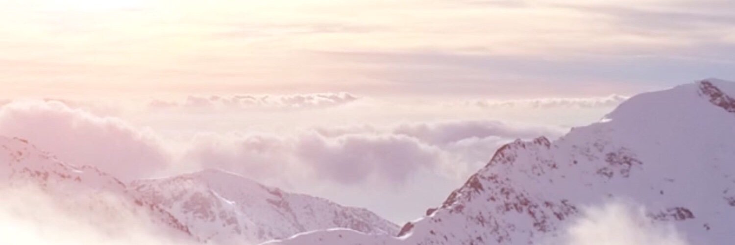 auriri28's profile banner image