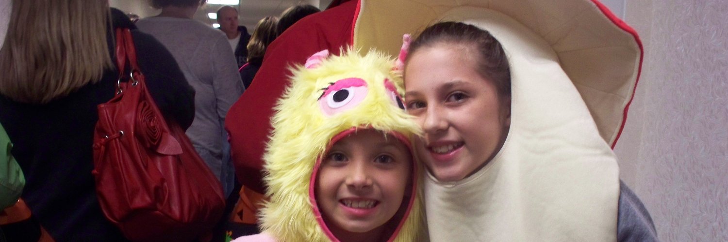 brown_emma16's profile banner image