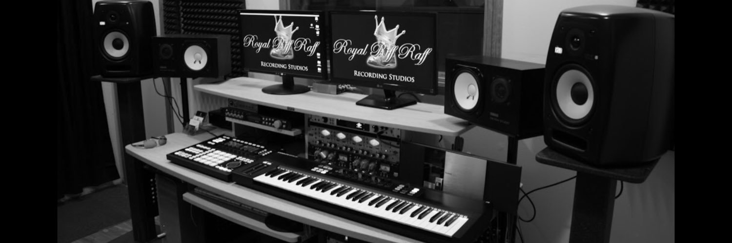 royalriffraff's profile banner image