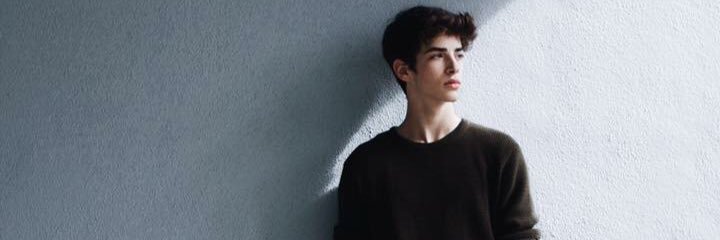 Vlogsphile's profile banner image