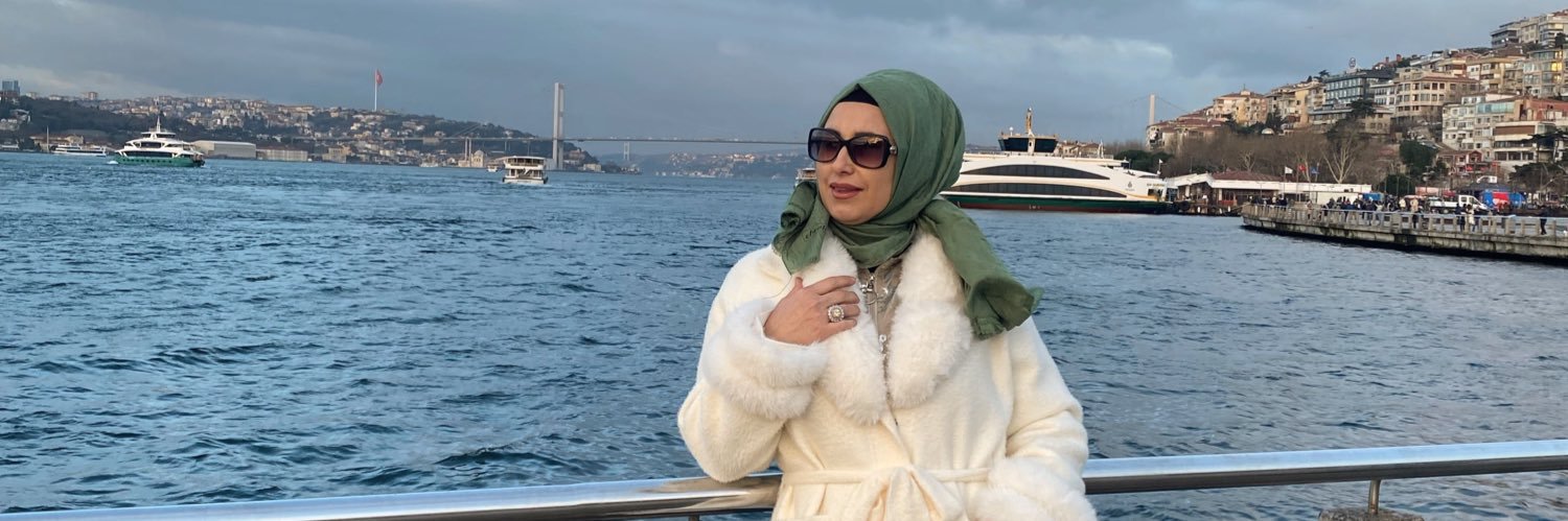 aylaoztoprak's profile banner image