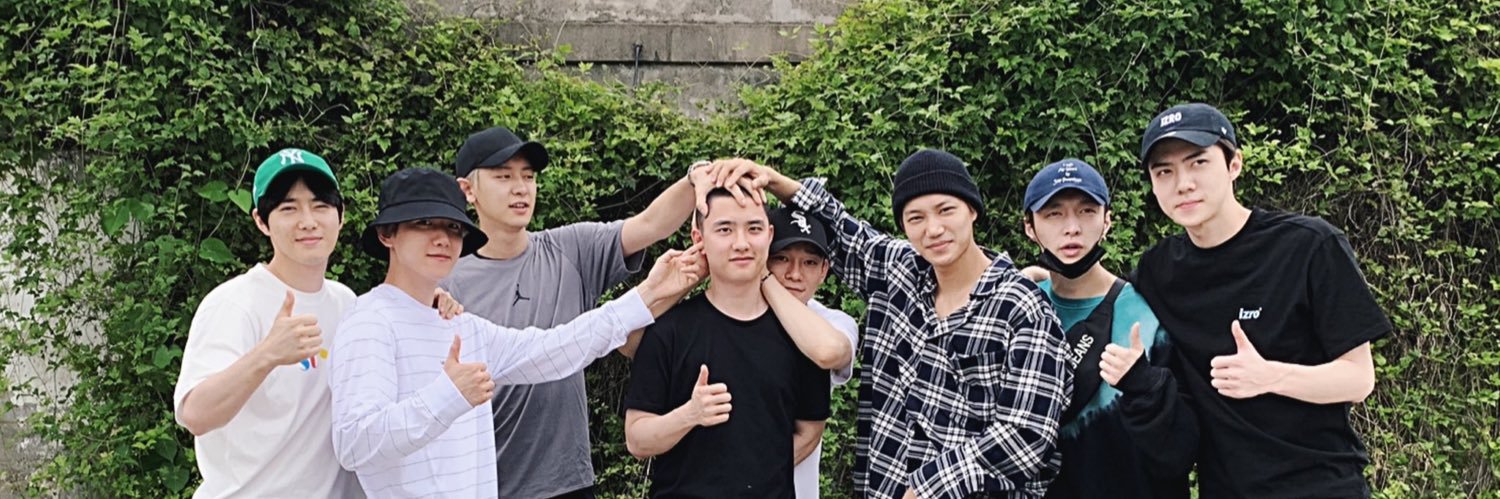 daeebaek's profile banner image