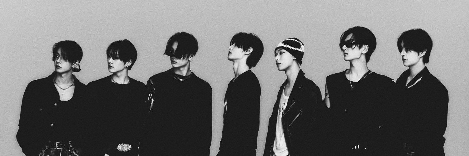 royalhee_'s profile banner image