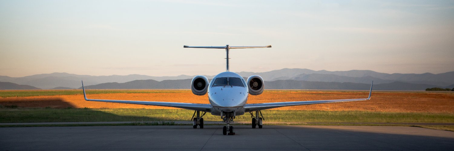 expressjet's profile banner image