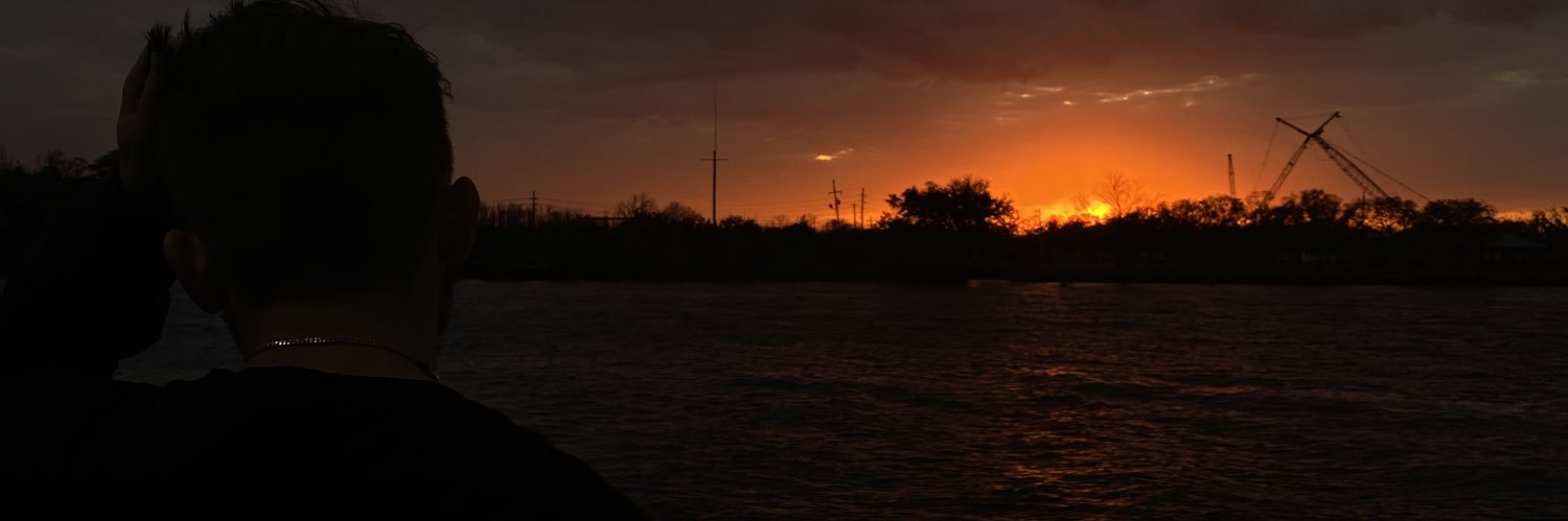 st4yrad's profile banner image