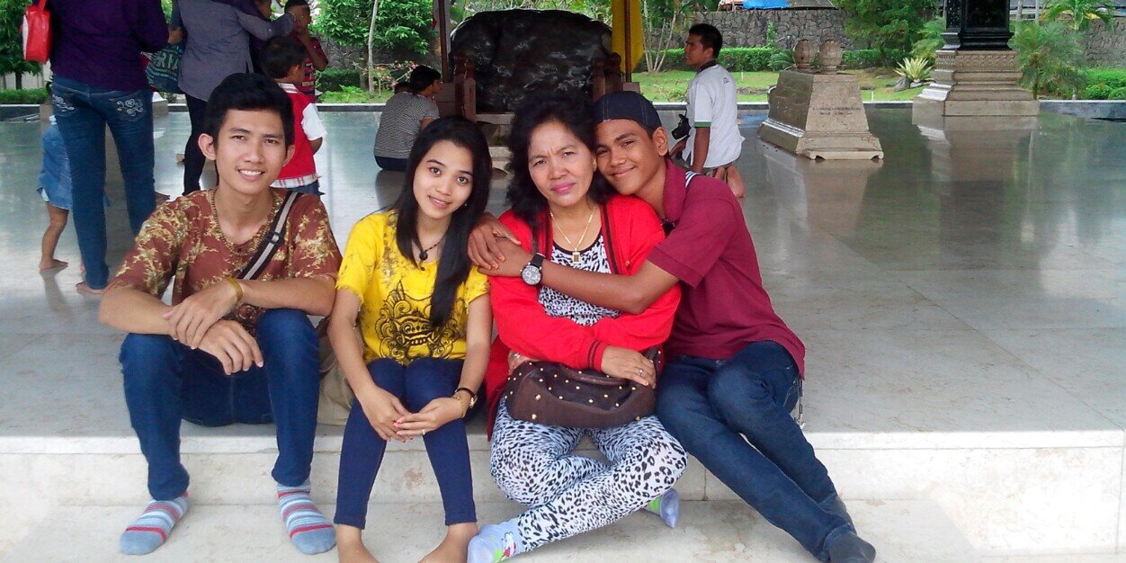 Echy_Neiy's profile banner image