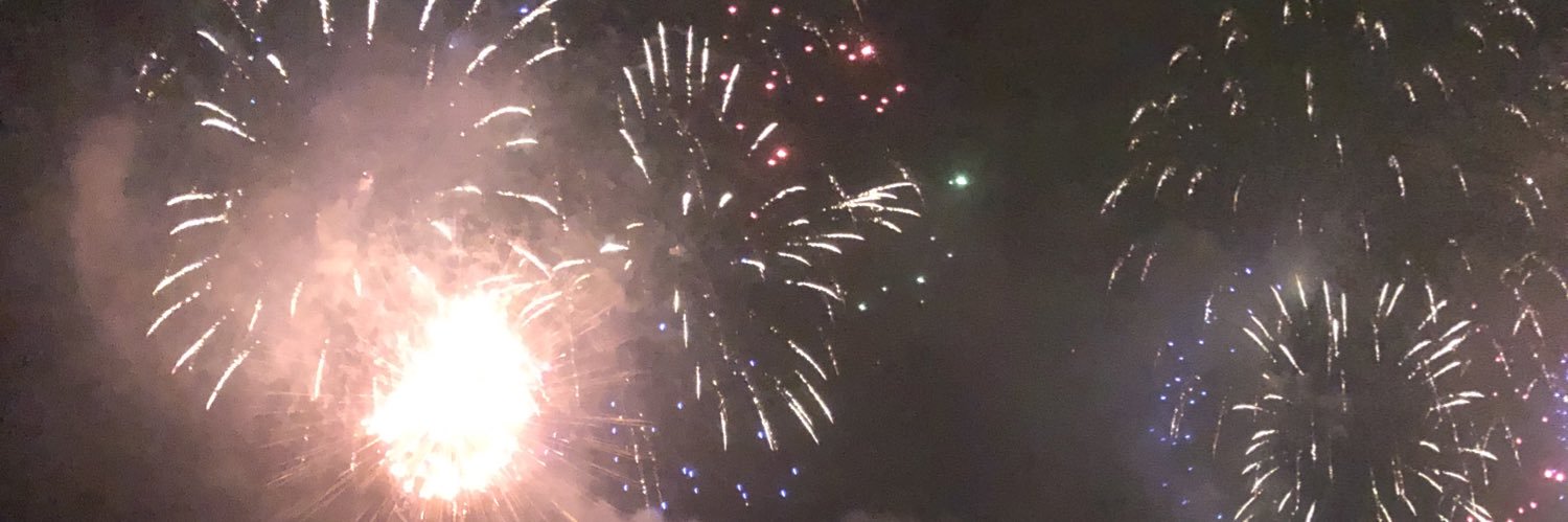 Laa_Moreira's profile banner image