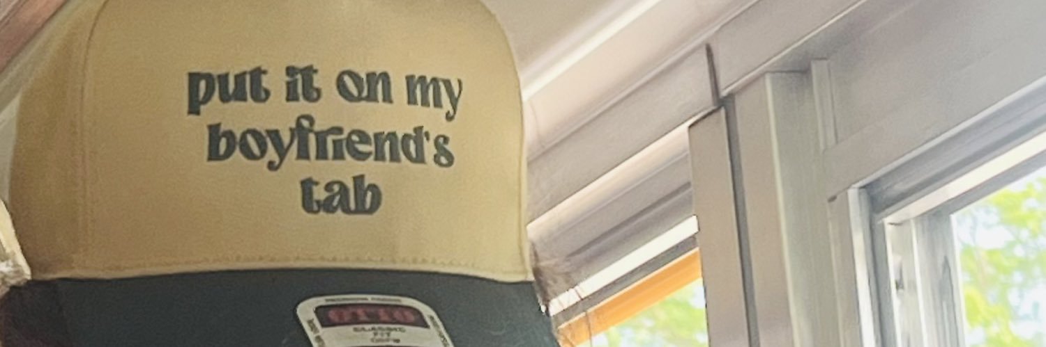 ErrtneyRobach's profile banner image