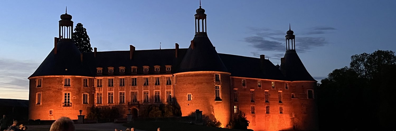Quercussien's profile banner image