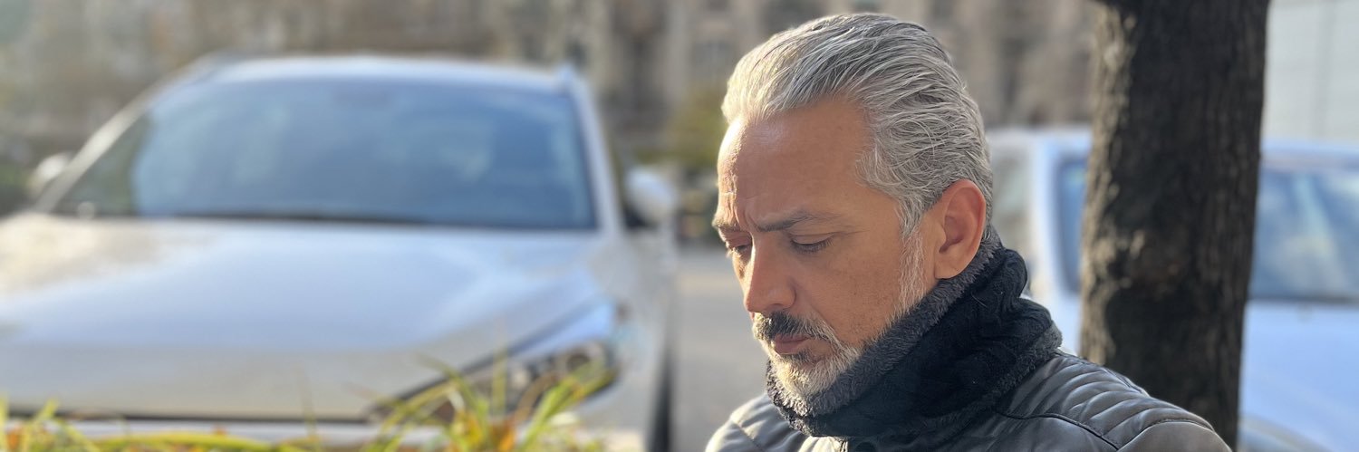 Víctor Sánchez banner