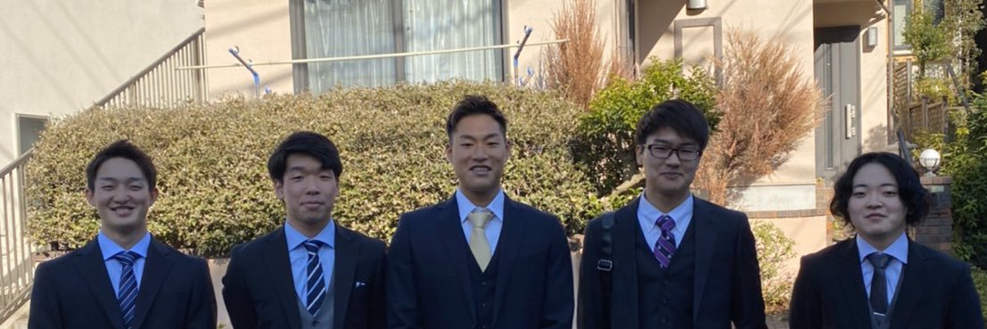 Mere8321's profile banner image