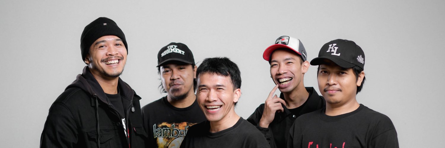 RIGHTINGWRONG banner