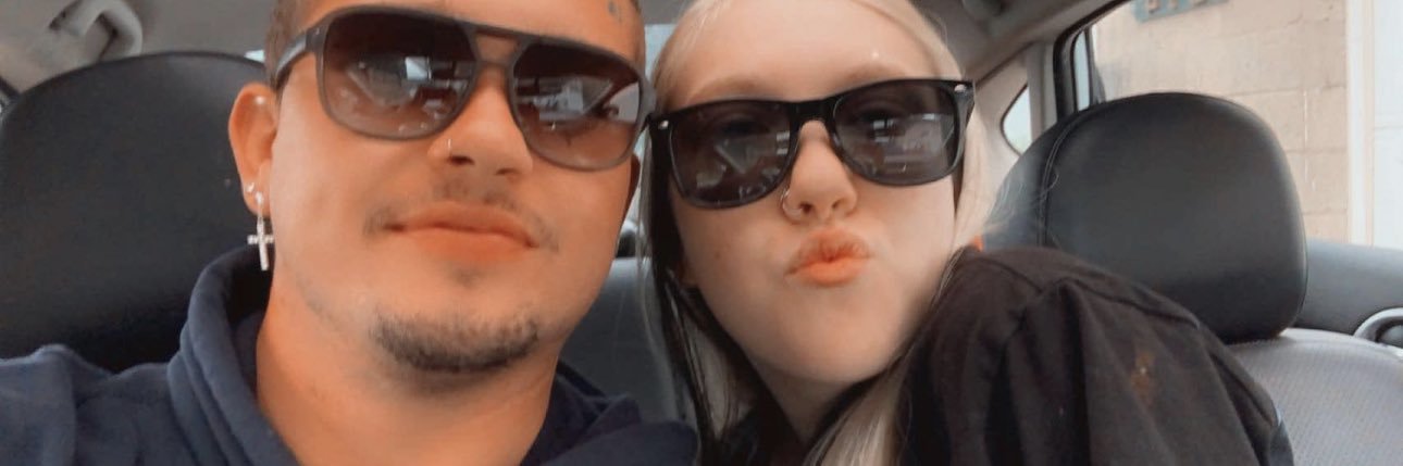 Tay_lenn's profile banner image