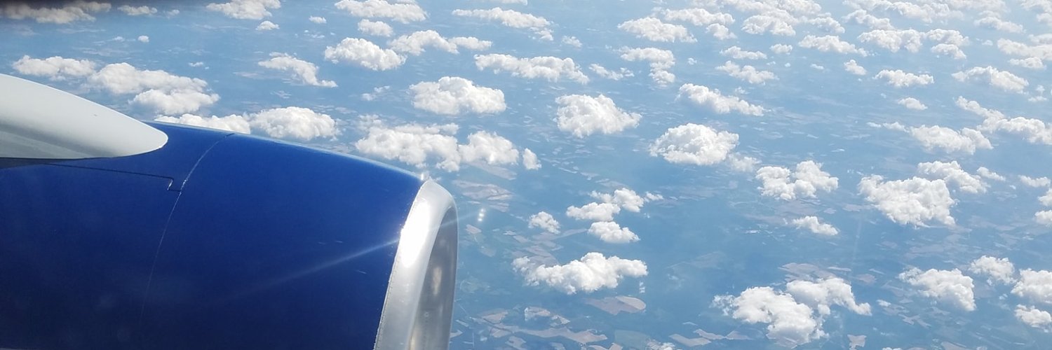 Vickyblue1216's profile banner image