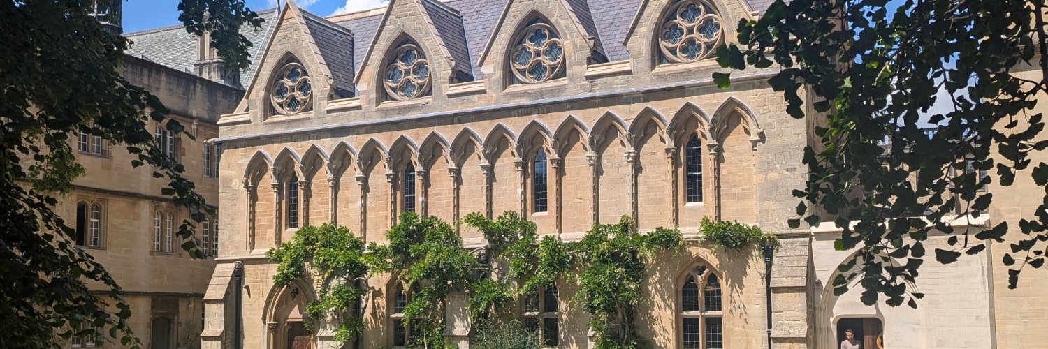 Exeter College, Oxford's banner