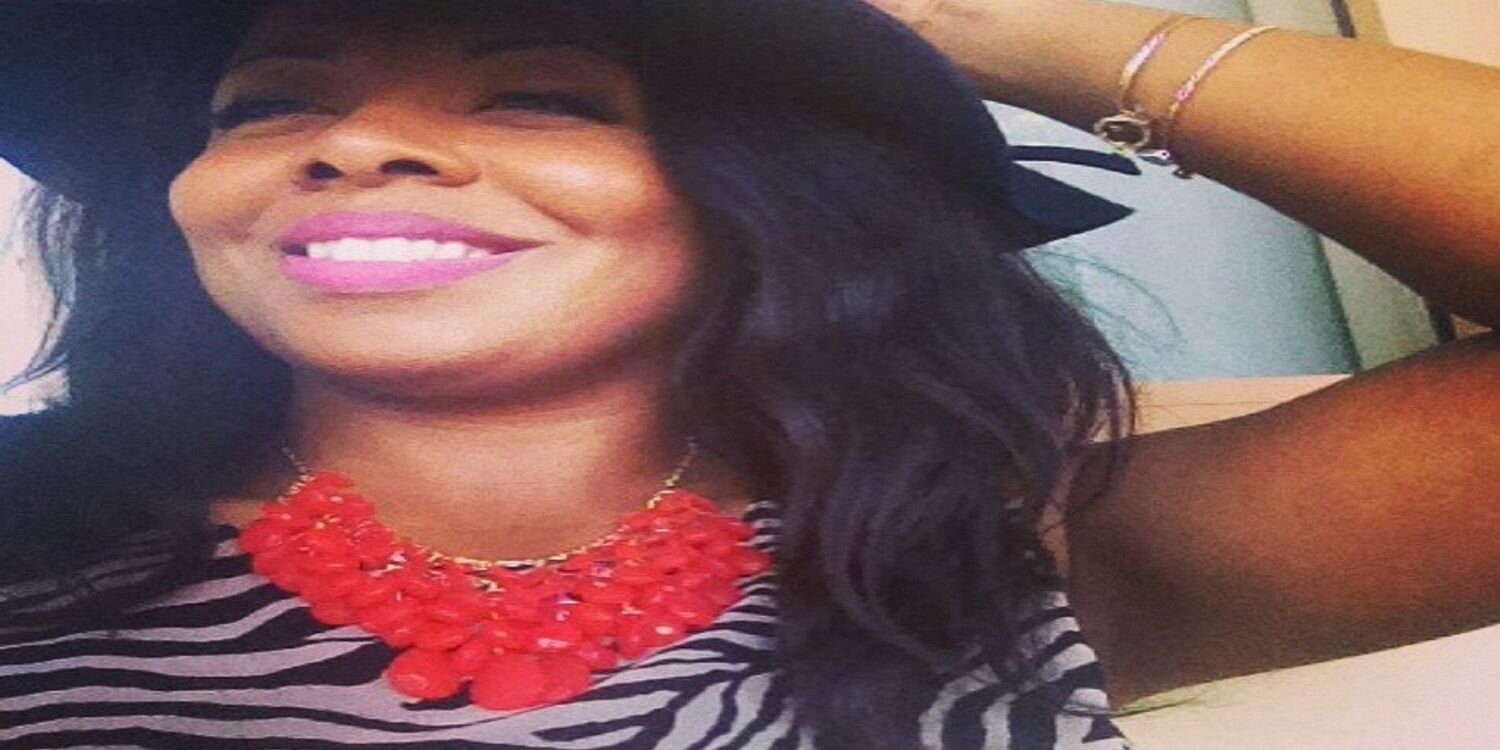 Junette Lacinda banner