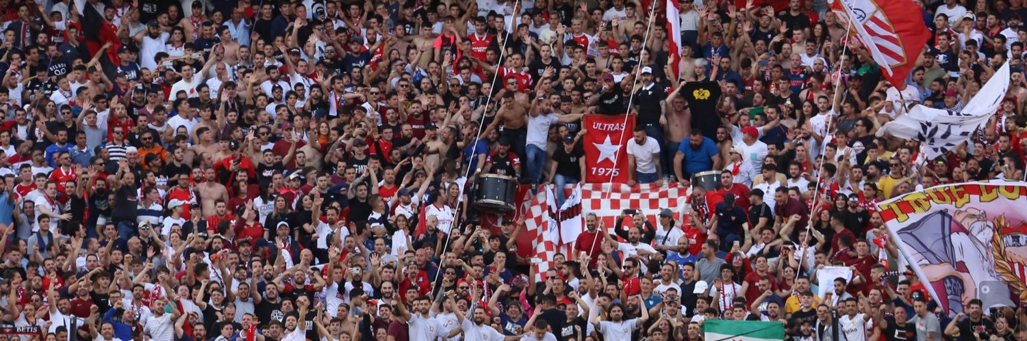 javipereezz__'s profile banner image