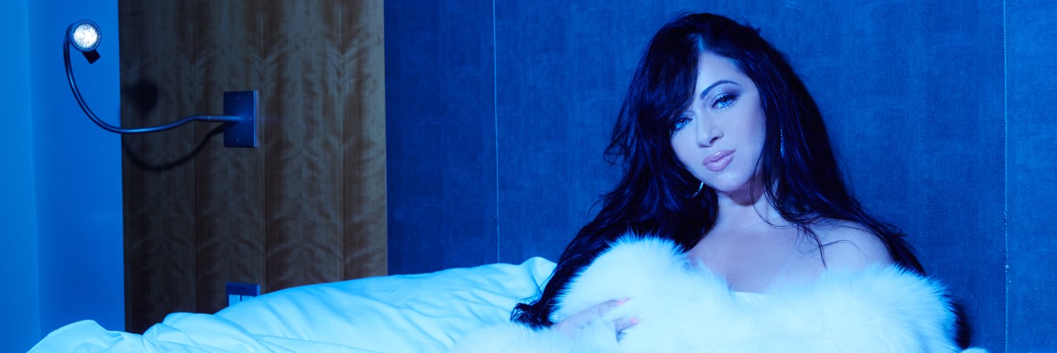 AlexsiaMusic's profile banner image